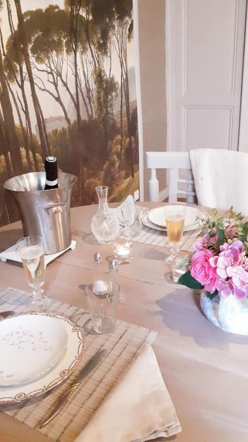 Logis Des Lugats, Gite De Charme La Reole Luaran gambar